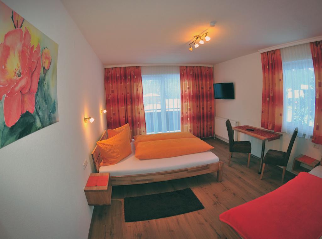 Haus Scheiber Hotel Санкт Якоб ин Дефереген Стая снимка