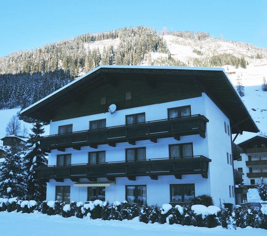 Haus Scheiber Hotel Санкт Якоб ин Дефереген Екстериор снимка